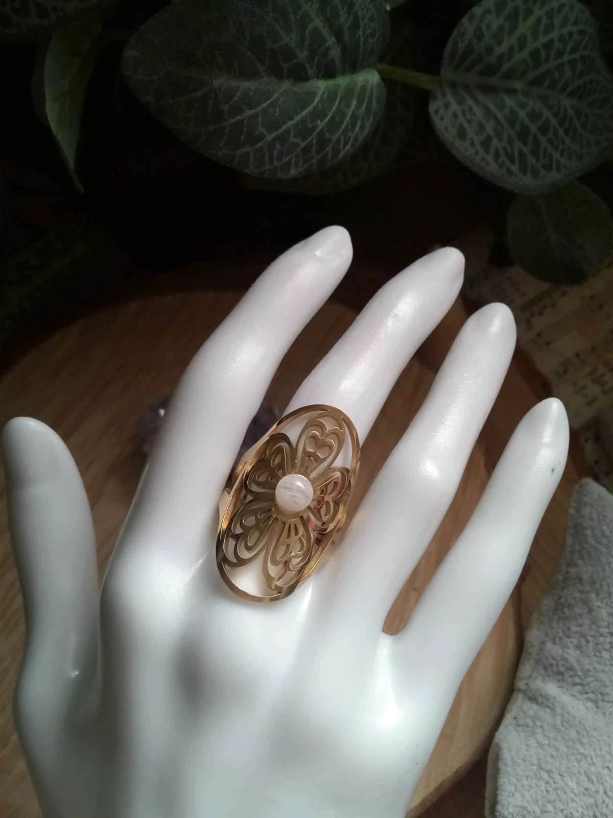 Bague pierre de lune et acier 🤍. – photo 3